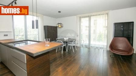 Тристаен, 167m²
