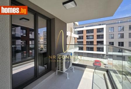 Тристаен, 114m²