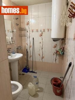 Двустаен, 70m²
