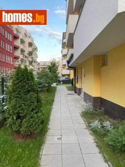 Тристаен, 109m²