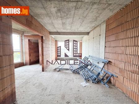 Двустаен, 67m²