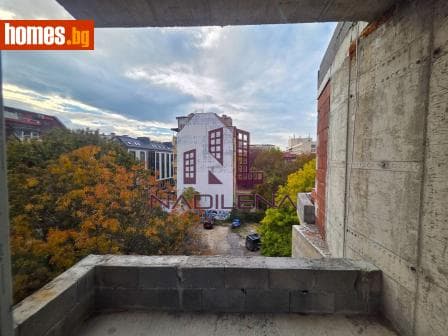 Двустаен, 87m²
