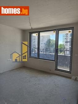Тристаен, 113m²