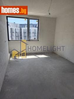 Тристаен, 113m²