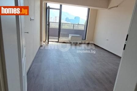 Двустаен, 70m²