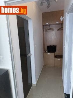 Двустаен, 65m²