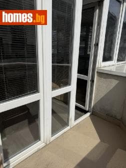 Двустаен, 65m²