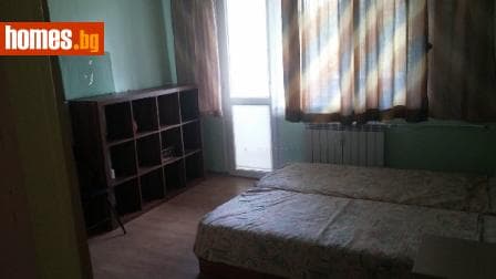 Тристаен, 80m²