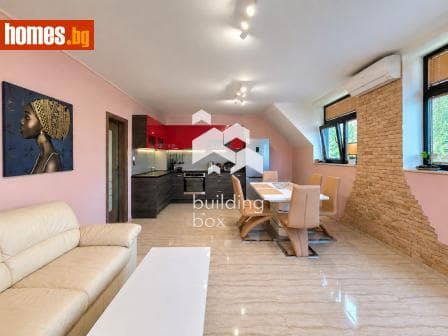 Тристаен, 109m²