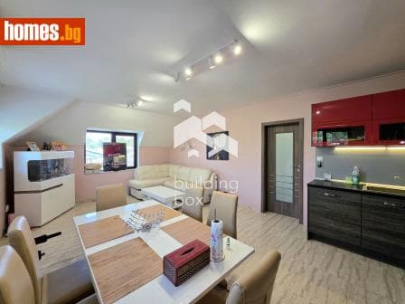 Тристаен, 109m²