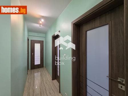 Тристаен, 109m²