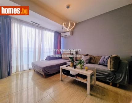 Тристаен, 91m²