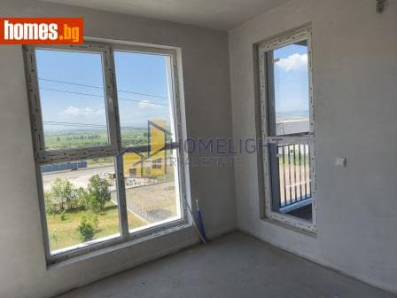 Двустаен, 76m²