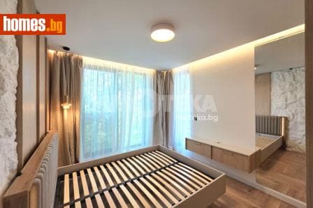 Тристаен, 85m²