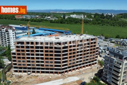 Тристаен, 116m²