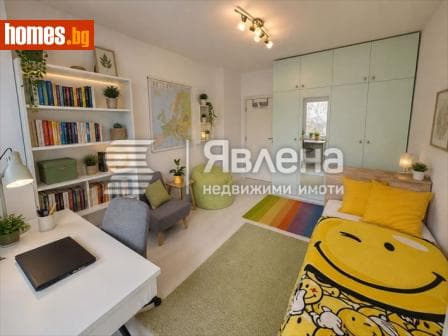 Тристаен, 80m²