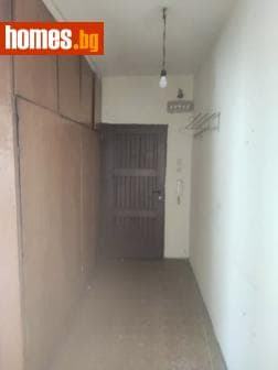 Двустаен, 65m²