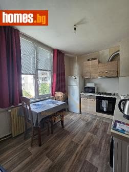 Двустаен, 68m²