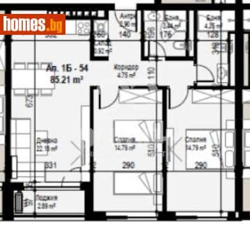 Тристаен, 102m²