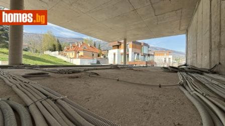 Четиристаен, 306m²
