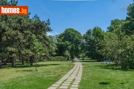 Двустаен, 84m²