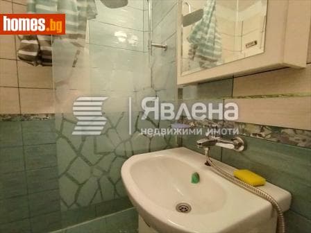 Двустаен, 64m²