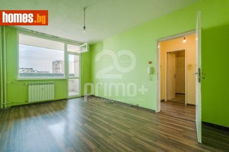 Тристаен, 125m²