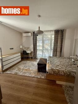 Двустаен, 128m²