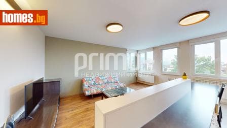 Тристаен, 90m²