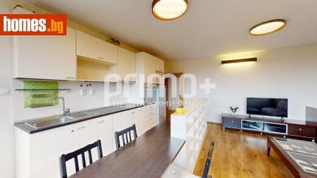 Тристаен, 90m²
