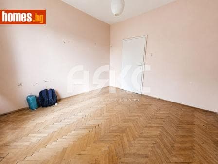 Двустаен, 60m²