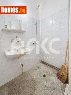 Двустаен, 60m²