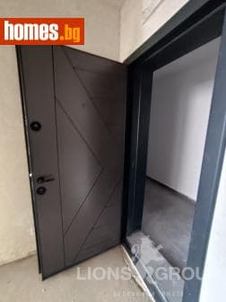 Двустаен, 68m²