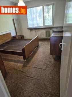 Тристаен, 88m²