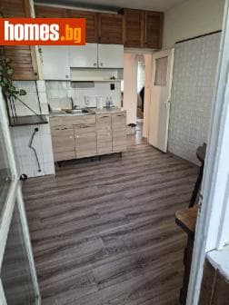 Тристаен, 88m²