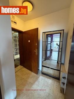 Двустаен, 60m²