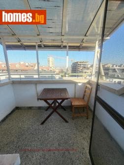 Двустаен, 60m²