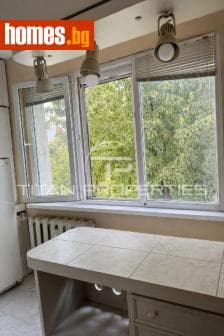 Двустаен, 69m²