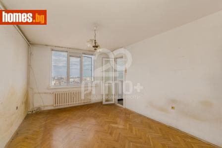 Двустаен, 65m²