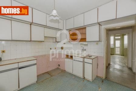 Двустаен, 65m²