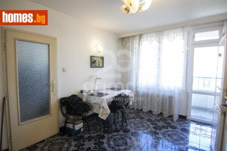 Тристаен, 118m²