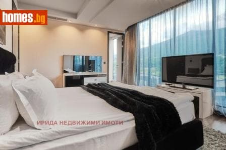 Многостаен, 241m²