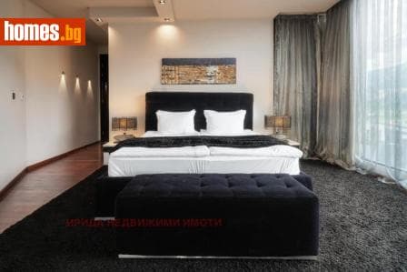 Многостаен, 241m²