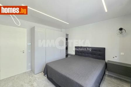 Тристаен, 126m²