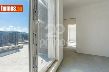 Тристаен, 160m²