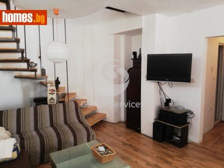Тристаен, 205m²