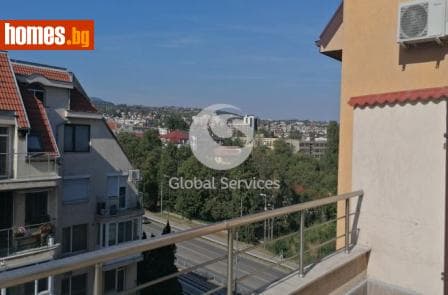 Тристаен, 140m²