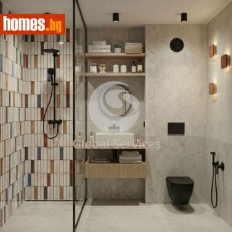 Тристаен, 85m²