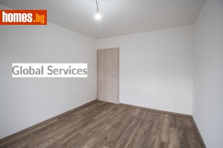 Тристаен, 88m²