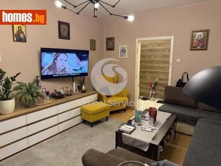 Тристаен, 100m²